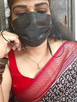 Webkamerová show soundharya_tamil