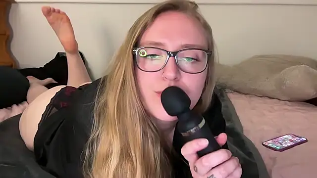 Pattyworld69 网络视讯表演