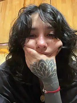 XXX chat uživo modela Ciielo_777