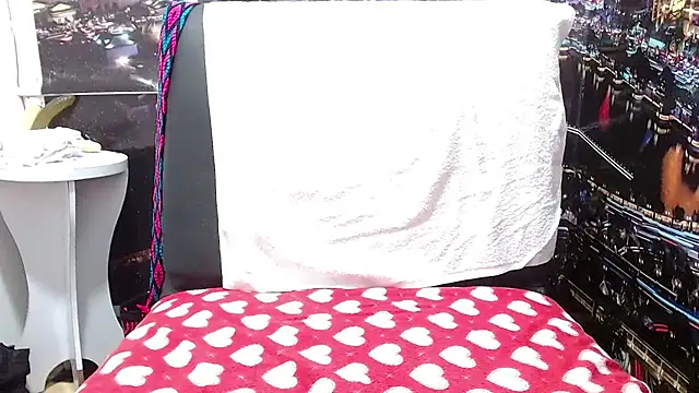 tila_nastyy élő XXX-chatje