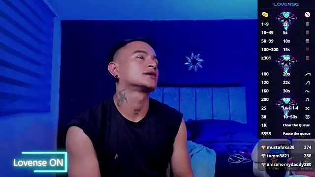 LiamDeep Adlı Modelin Canlı XXX Sohbeti