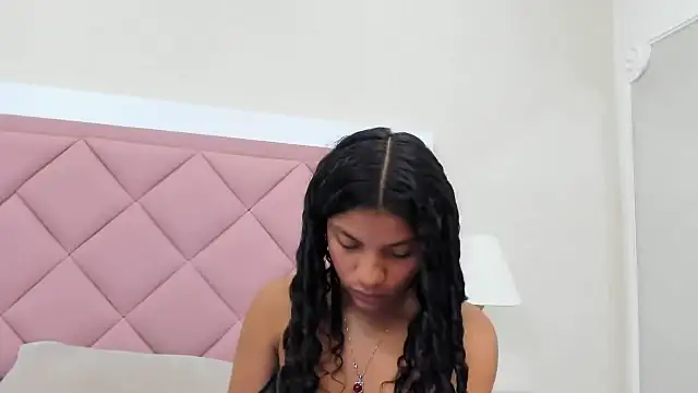 LittleeStar – Live XXX-chat