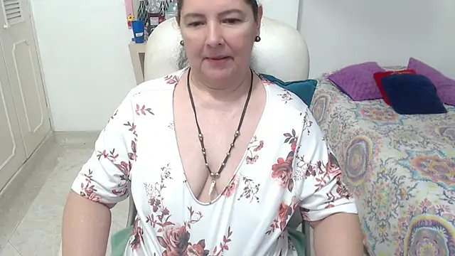 XXX chat uživo modela leonela_69