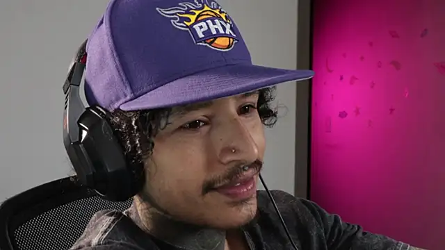 trieone Live XXX-chat