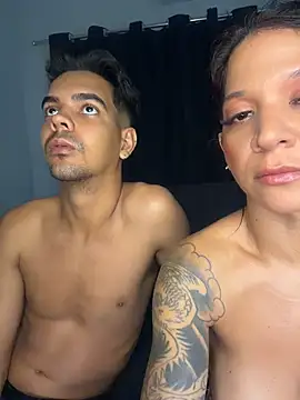 Chat XXX en directo de Biazinhabdsm
