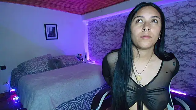 Chat XXX ao vivo de Camila_IRoose