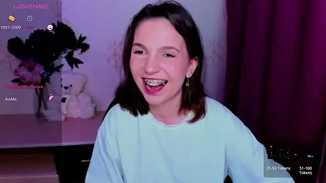 KindHazelHere_ live XXX chat