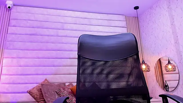 VictoriaaBlair Adlı Modelin Canlı XXX Sohbeti