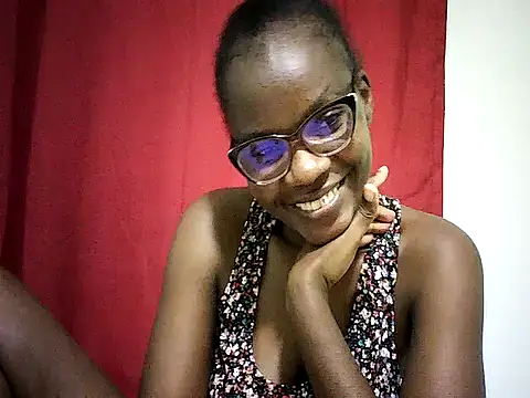 Pierra77 Live XXX-chat