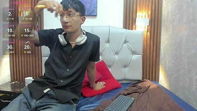 Show de Julian_Foxxx na webcam