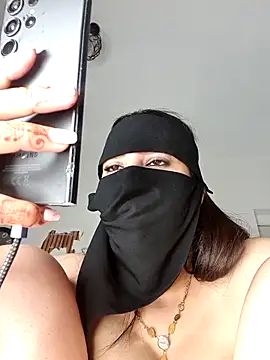 Hot_leila69 Adlı Modelin Web Kamerası Şovu