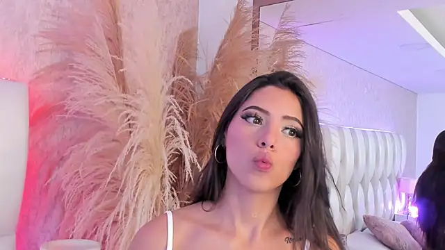 Sophi_rae Chat XXX in diretta