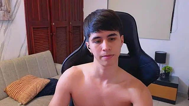 Chatroom XXX en direct de carl_dixon