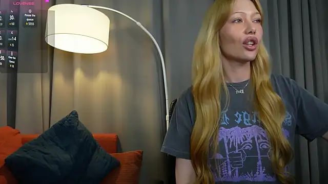 _Mila_Luna_ Chat XXX in diretta