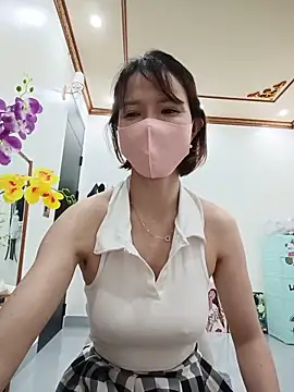 Онлайн чат XXX Emma_Linh