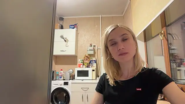AngelJeni: απευθείας συνομιλία ΧΧΧ