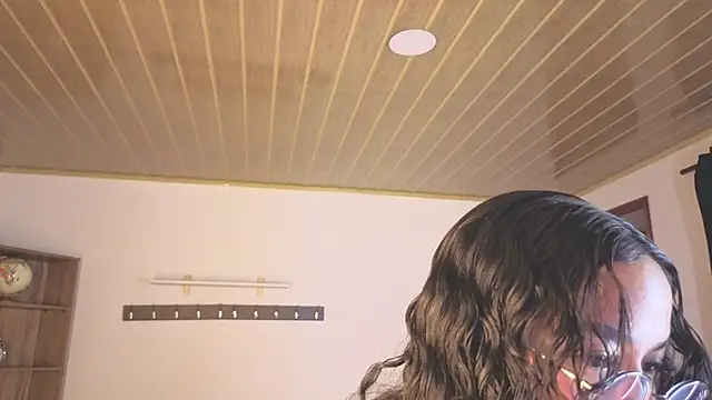 دردشة Renaxi_Smith الجنسية المباشرة