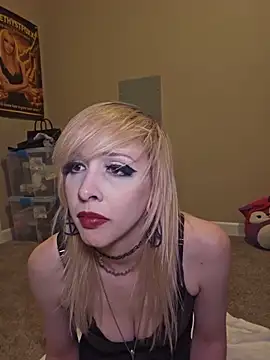 AmethystFoxx Adlı Modelin Canlı XXX Sohbeti