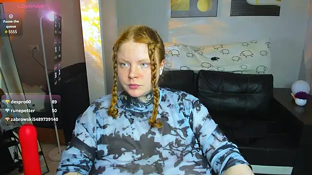 XXX chat uživo modela Cassie_xKiss