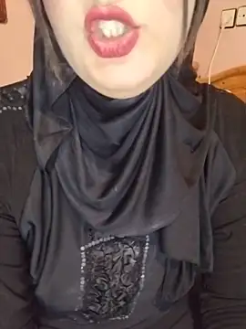 Rawya-34 Adlı Modelin Canlı XXX Sohbeti