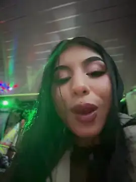 ariella_lovee Obrolan Langsung XXX