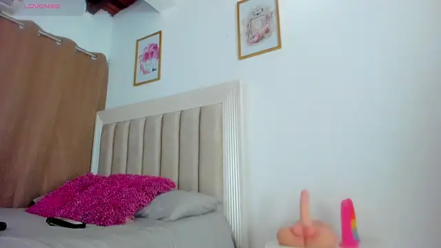 Chat +18 de fabianacutee ao vivo