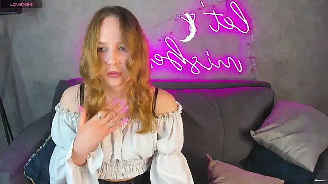 Emmaa_Kimm Chat XXX live