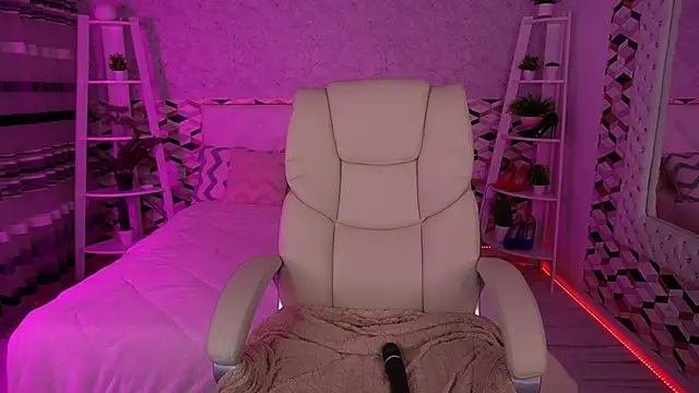 ArolinaNight's Live XXX Chat