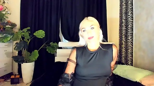 VainEnchantress' Live XXX Chat