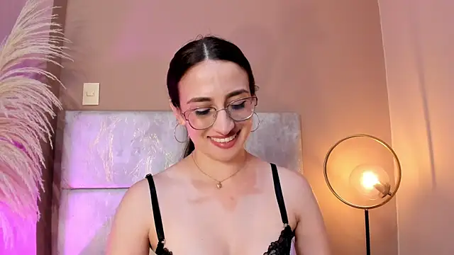 Chatroom XXX en direct de AndraCyruss