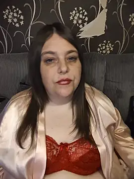 Show de HousewifeMilf_Courtney na webcam