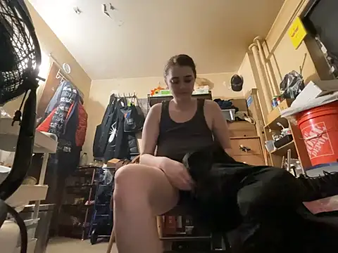 Snowbunnycake_131のウェブカメラショー