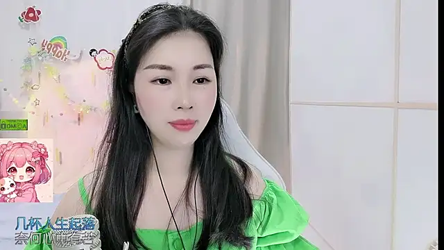 HK_angelchloe Adlı Modelin Canlı XXX Sohbeti