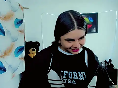 Maddi_ivanova2026 Pertunjukan Webcam