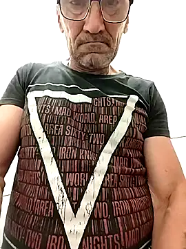 Show modela zefirchek na web-kameri
