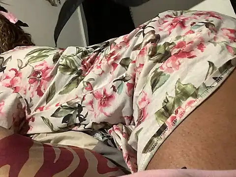 Sexy_ebony_BunNey: онлайн-секс-чат