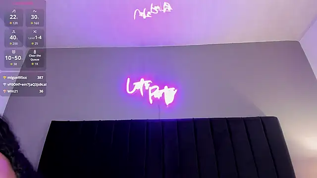 isaxcurves Cameră chat live