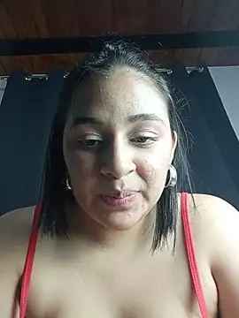 Chat XXX en directo de Lumy_Star