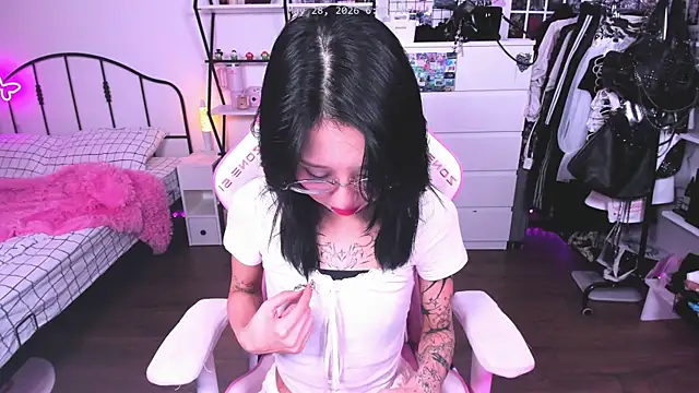 Czat XXX na żywo – ashleywowmeow
