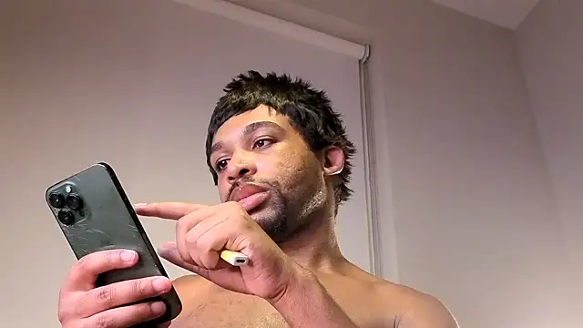 KaiTemptation's Webcam Show