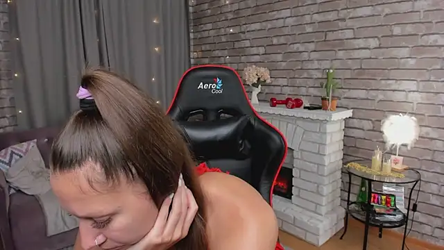 SarahCoksss Chat XXX in diretta
