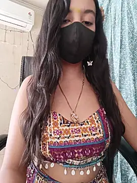Parinaaz18 Webcam-Show