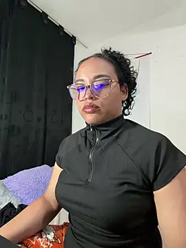 angela_angels_ Show in webcam