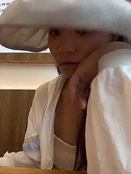 xiaochengzi505 现场XXX聊天
