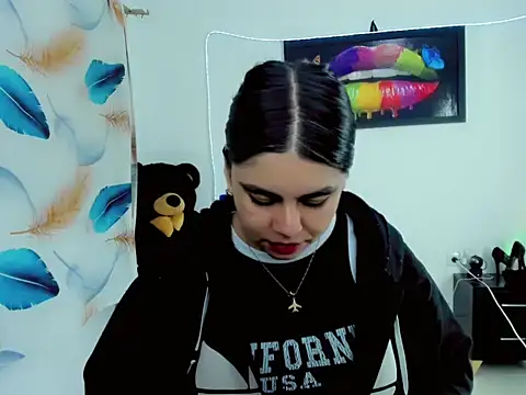 Maddi_ivanova2026 网络视讯表演