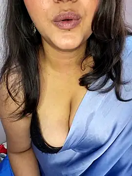 Chat +18 de Riya_Stream01 ao vivo
