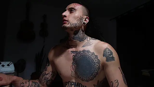 Czat XXX na żywo – Ryuk_it