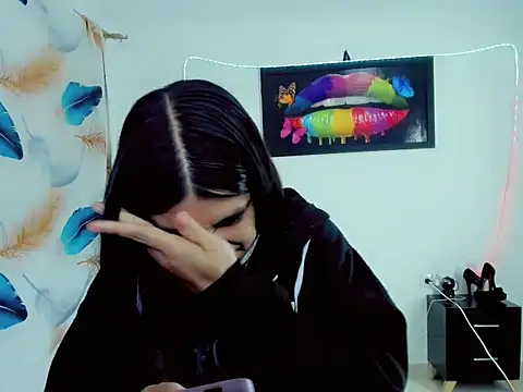 Maddi_ivanova2026's Live XXX Chat