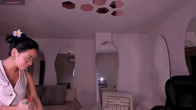 MollyJones_ 라이브 XXX 채팅