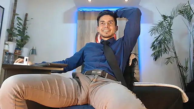 Chat XXX Live Andrew_4_